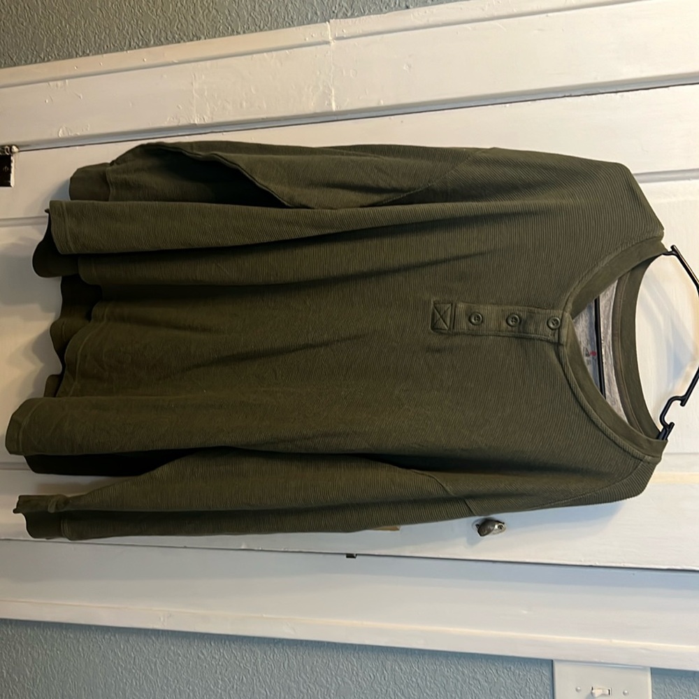 Red head Gear. Long sleeve Henley. Size 3XL.